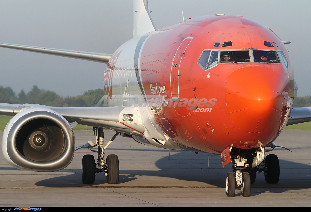 Boeing 737 3Q8 SF Large Preview AirTeamImages