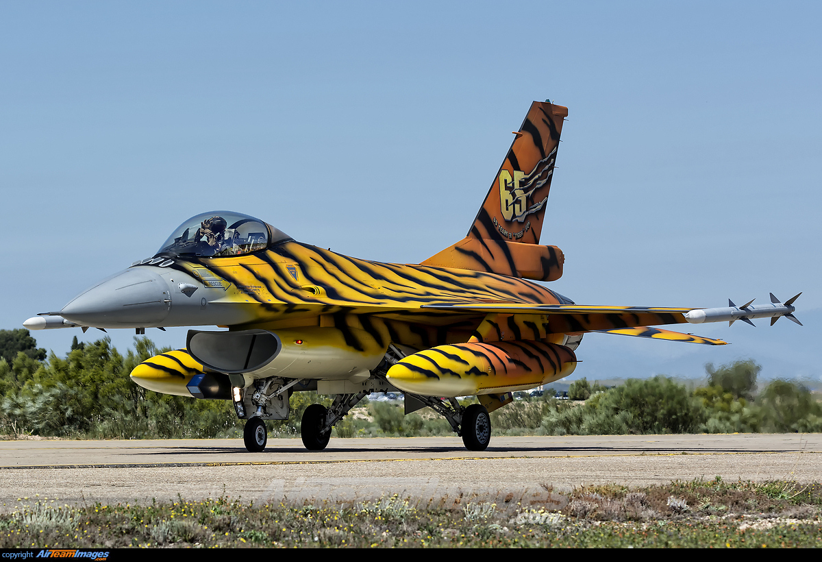 F Am Fighting Falcon Large Preview Airteamimages