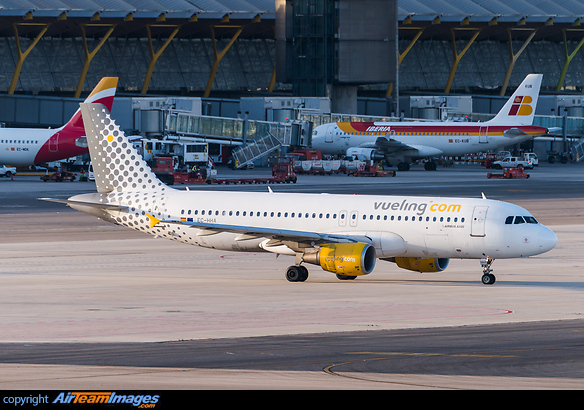 Airbus A320 214 EC HHA Aircraft Pictures Photos AirTeamImages