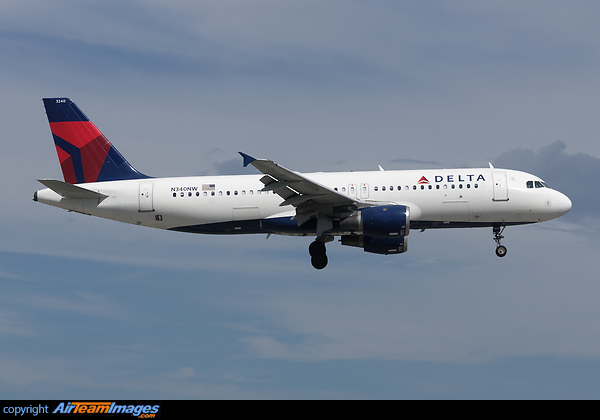 Airbus A320 212 N340NW Aircraft Pictures Photos AirTeamImages