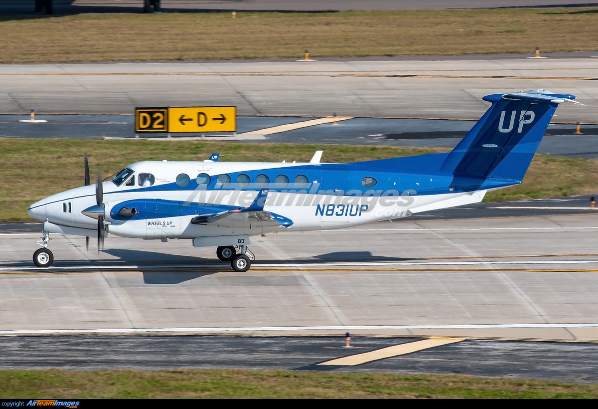 Beechcraft King Air Large Preview Airteamimages