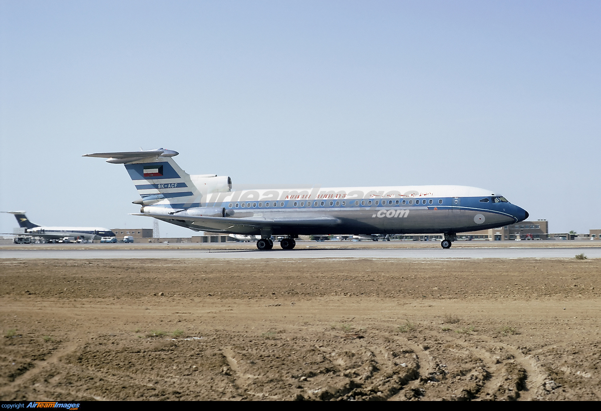 Hawker Siddeley Trident 1E - Large Preview - AirTeamImages.com