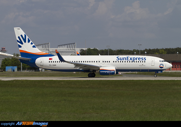 Boeing 737-8HC (TC-SNN) Aircraft Pictures & Photos - AirTeamImages.com