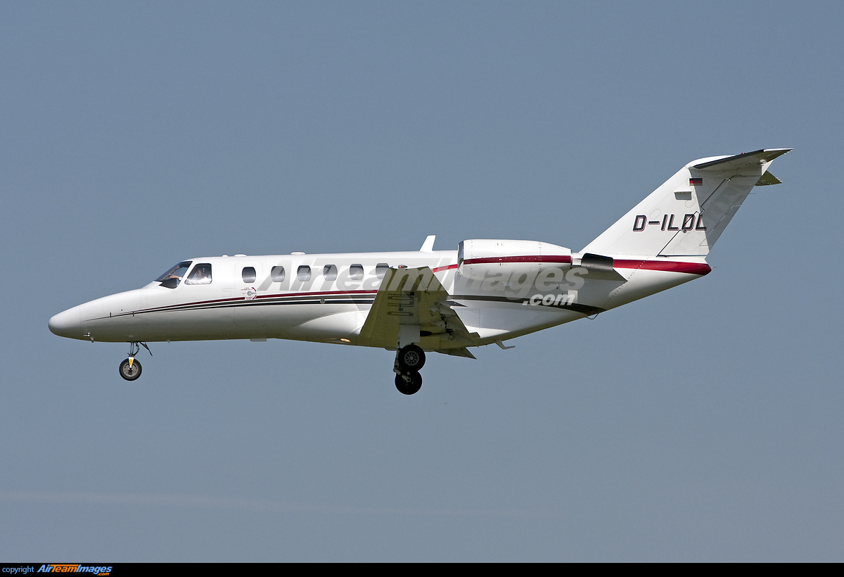 Cessna 525A CitationJet CJ2 - Large Preview - AirTeamImages.com