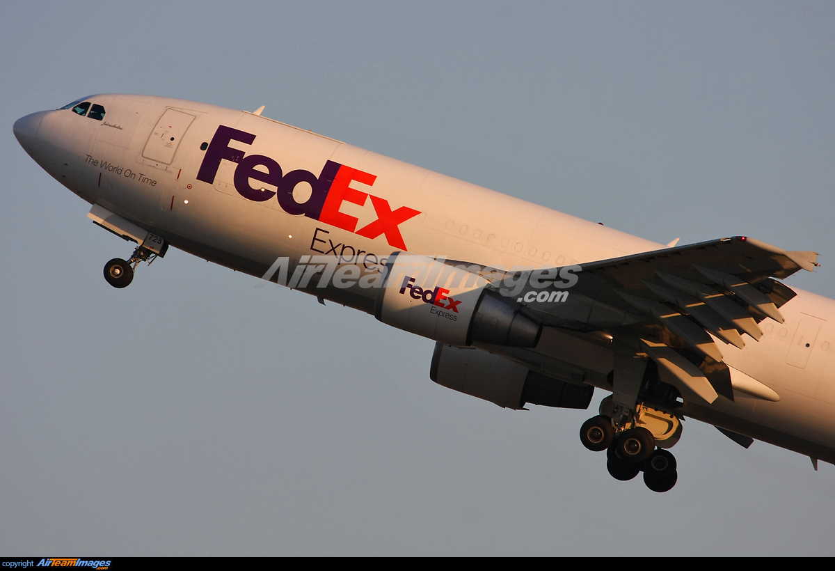 Airbus A300b4 622r F Large Preview