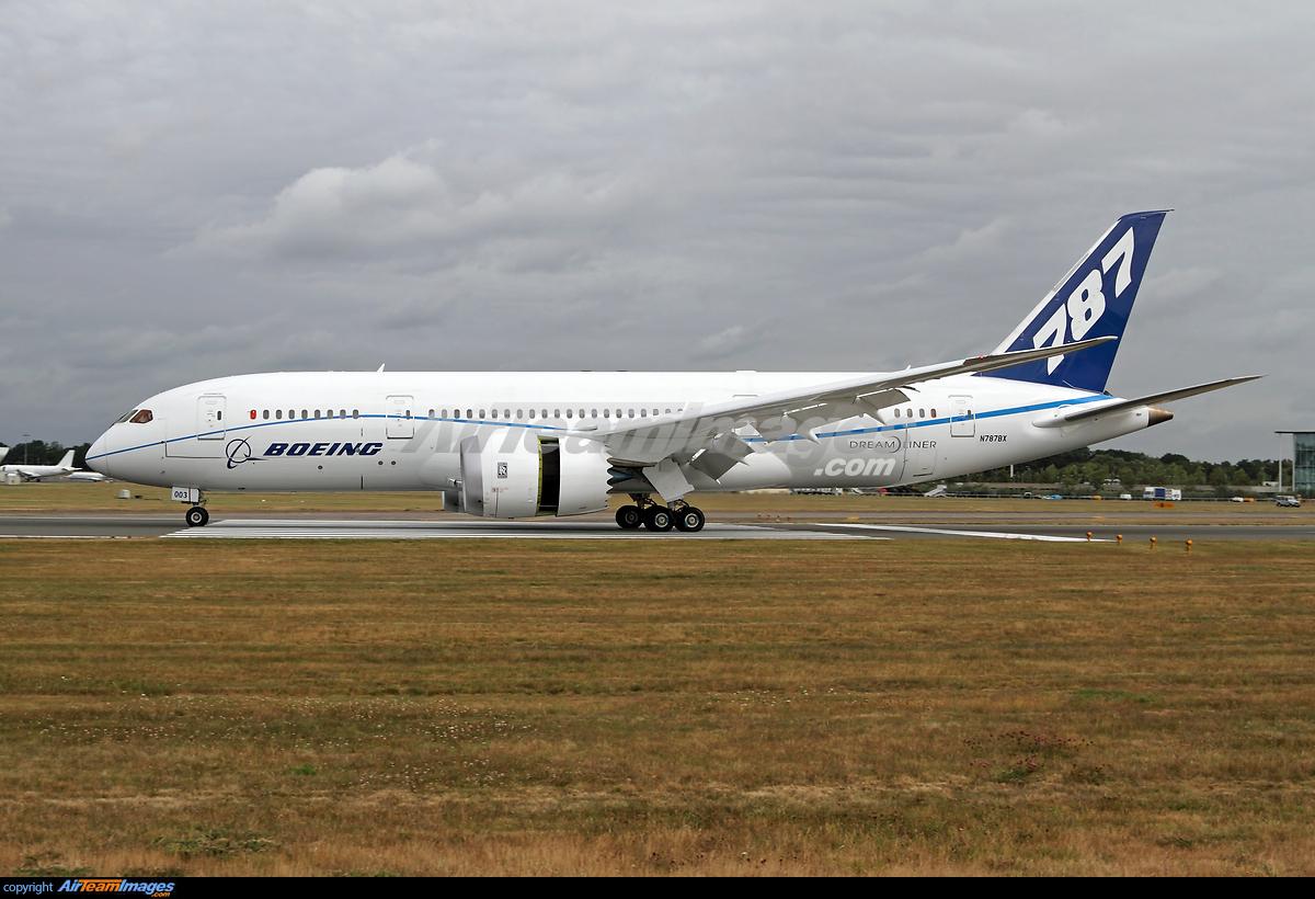 Boeing 787-8 Dreamliner - Large Preview - AirTeamImages.com