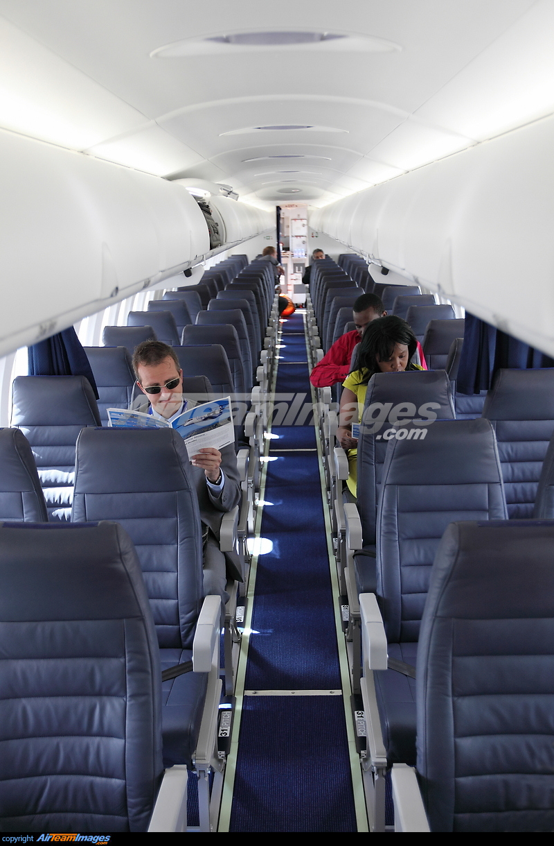 Bombardier Dash 8 402q Large Preview Airteamimages Com