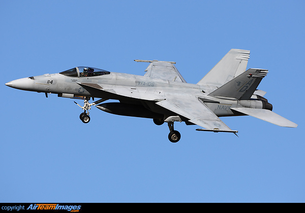 Boeing F/A-18E Super Hornet (166867) Aircraft Pictures & Photos ...