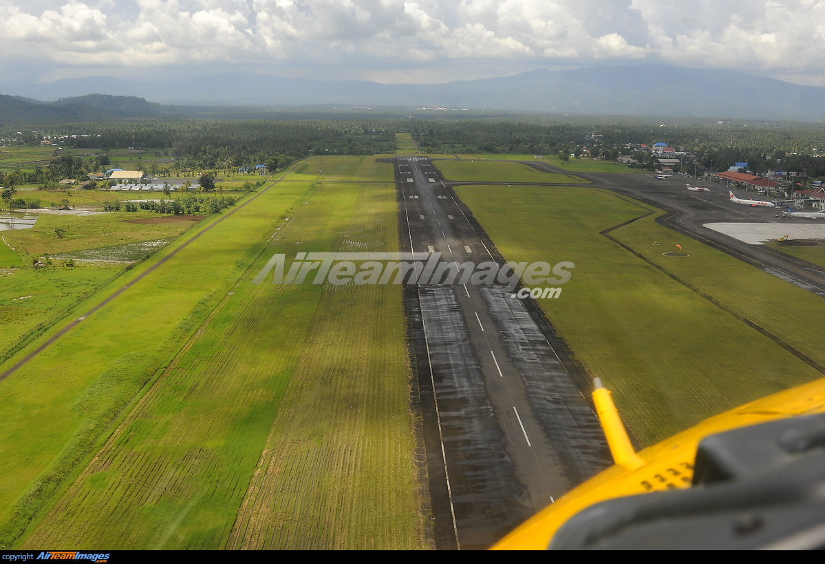 Manado Sam Ratulangi Airport Large Preview 8741