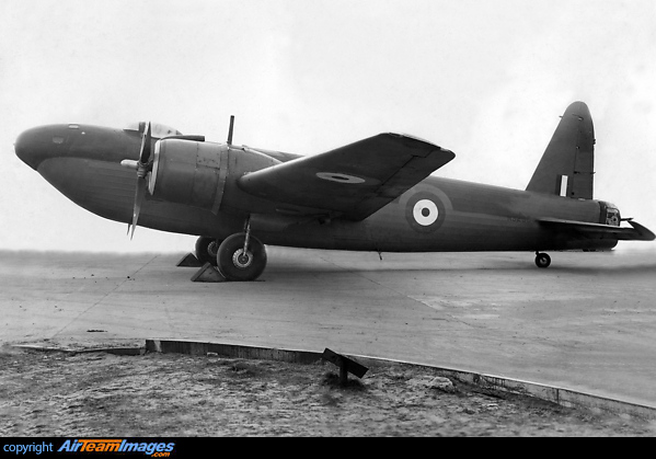 Vickers Wellington V (R3298) Aircraft Pictures & Photos - AirTeamImages.com