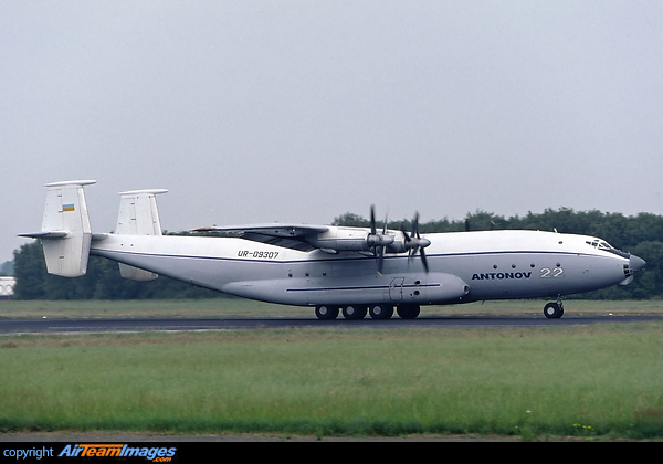 Antonov An-22A Antei (UR-09307) Aircraft Pictures & Photos ...