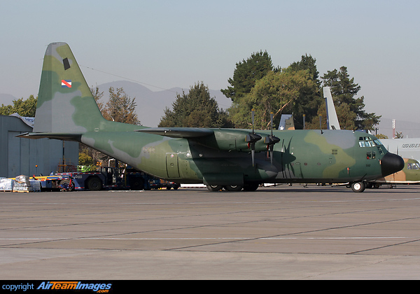 Lockheed C-130B Hercules (592) Aircraft Pictures & Photos ...