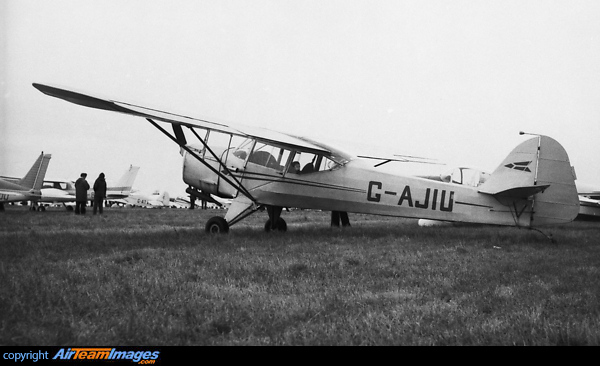 Auster J-1 Autocrat (G-AJIU) Aircraft Pictures & Photos - AirTeamImages.com