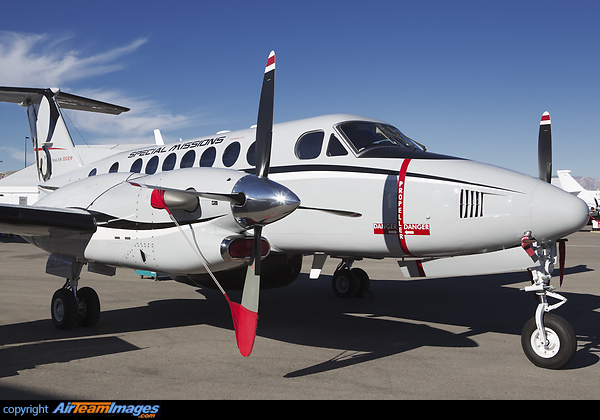 Beechcraft King Air 350ER (N1459) Aircraft Pictures & Photos ...