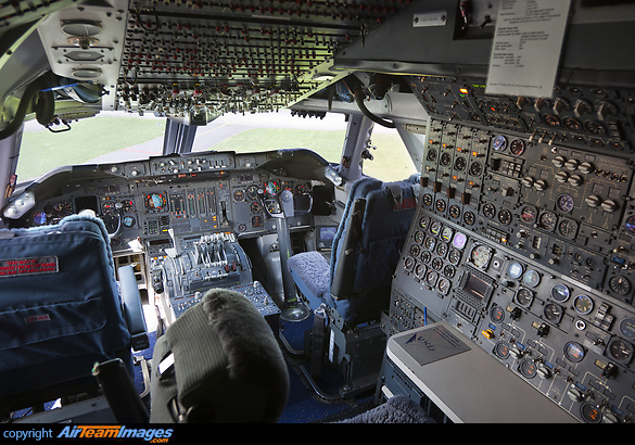 Boeing 747-206BM(SUD) (PH-BUK) Aircraft Pictures & Photos ...