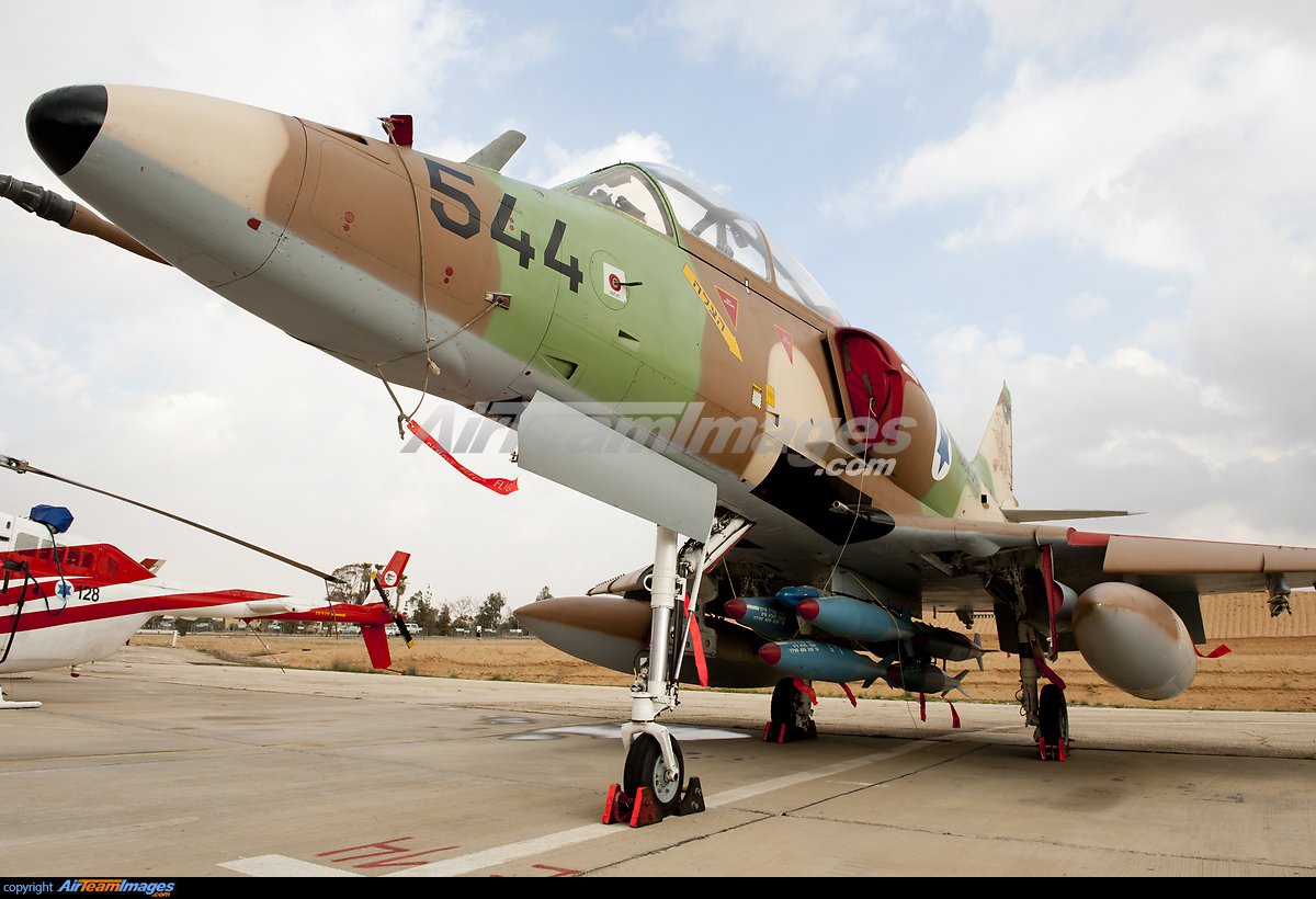 Douglas Ta 4h Skyhawk It 544 Aircraft Pictures Photos Airteamimages Com