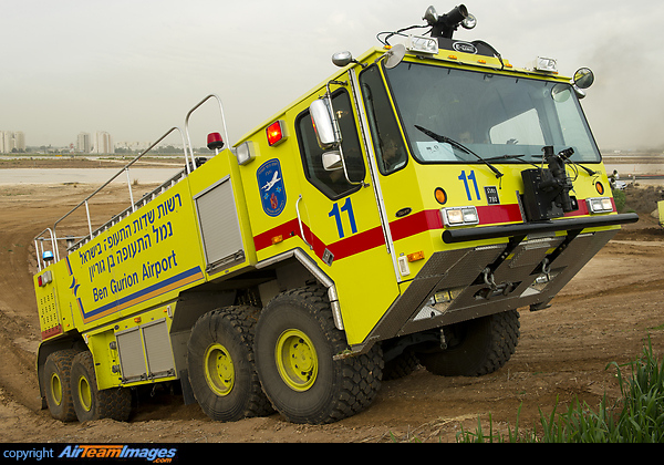 Tel Aviv Airport Fire Engine - AirTeamImages.com