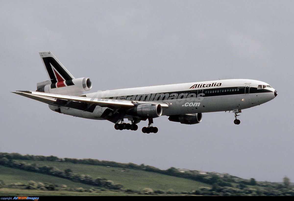 McDonnell Douglas DC-10-30 - Large Preview - AirTeamImages.com