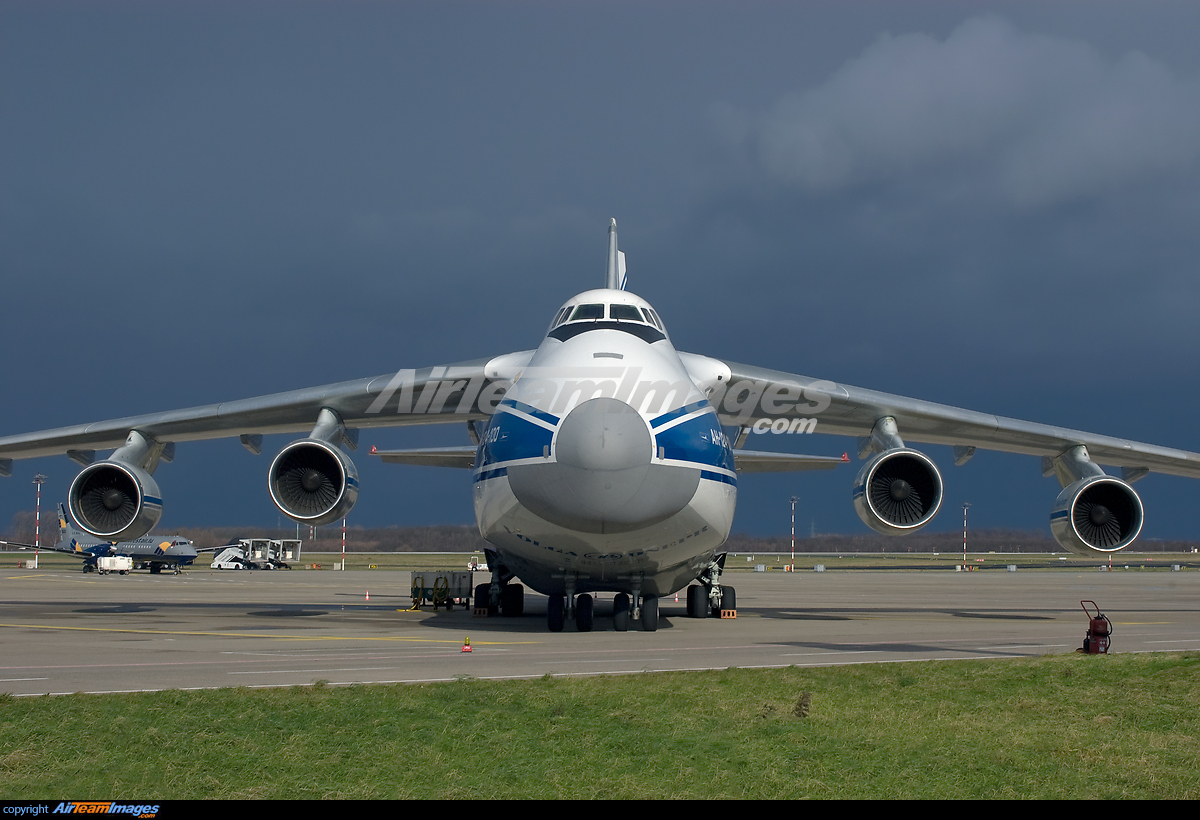 Antonov An-124-100 Ruslan - Large Preview - AirTeamImages.com