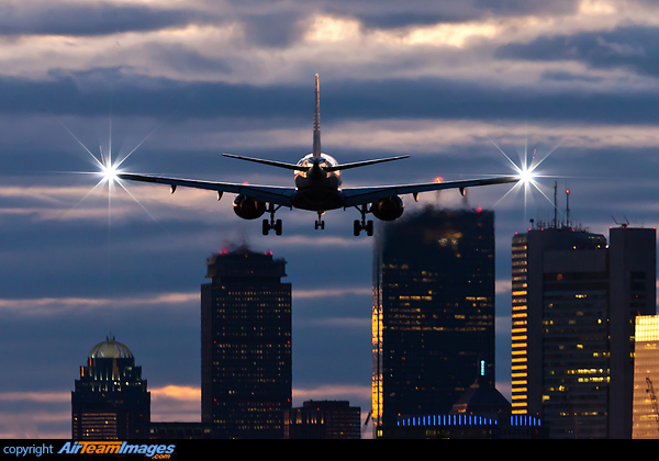 Embraer ERJ-190AR (N946UW) Aircraft Pictures & Photos - AirTeamImages.com