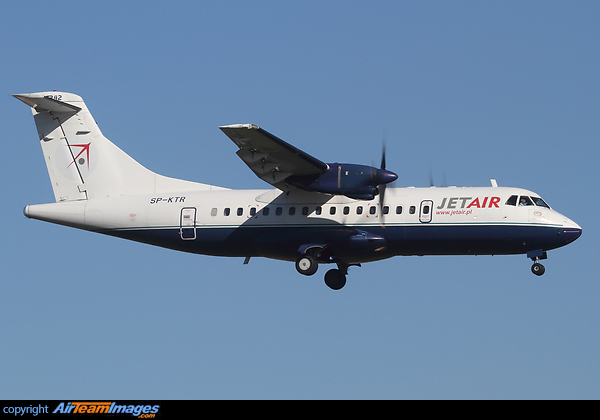 ATR 42-300 (SP-KTR) Aircraft Pictures & Photos - AirTeamImages.com