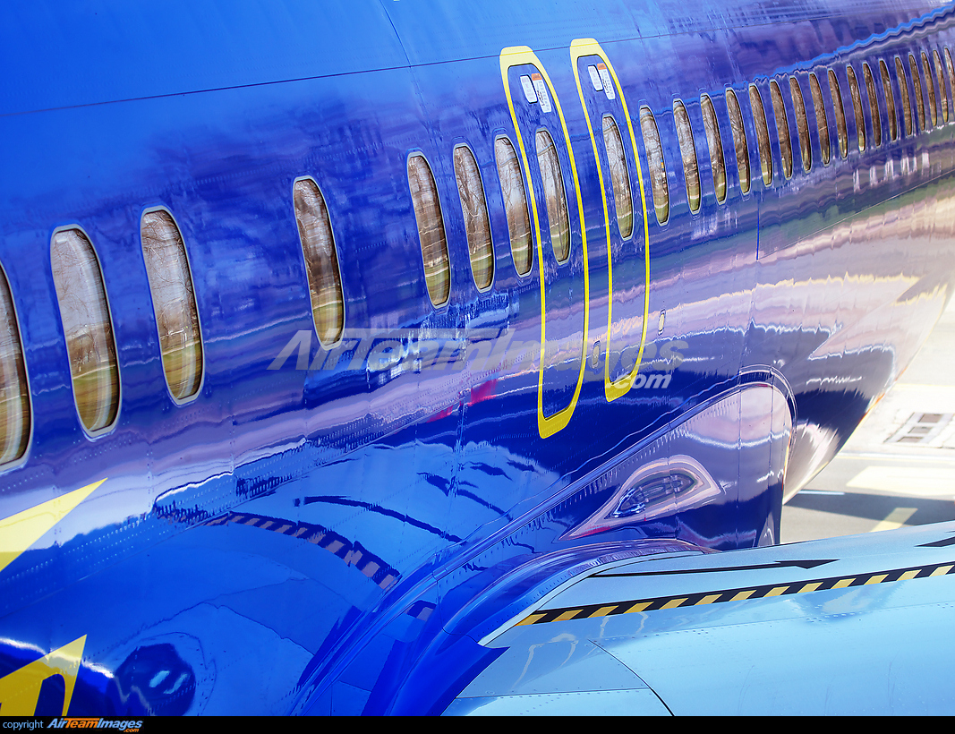 Boeing 737-84R - Large Preview - AirTeamImages.com