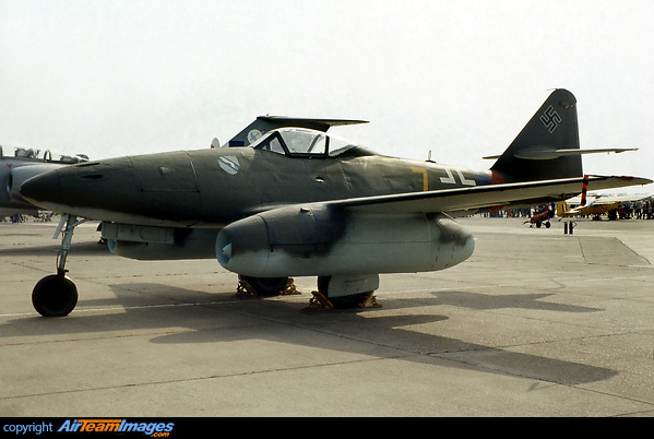 Me-262A-2A Schwalbe (112372) Aircraft Pictures & Photos - AirTeamImages.com