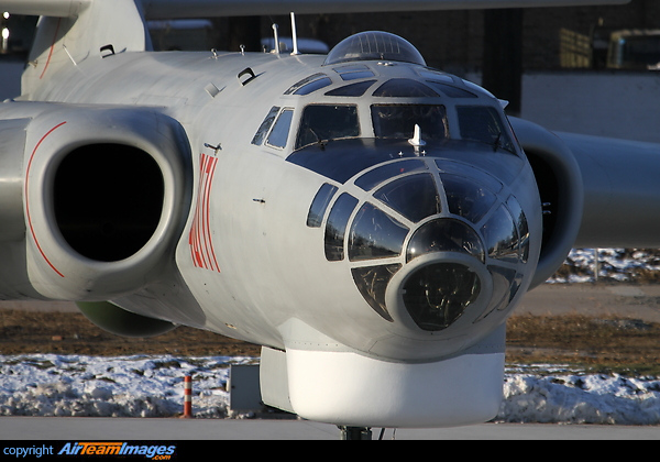 Xian H-6H (40171) Aircraft Pictures & Photos - AirTeamImages.com