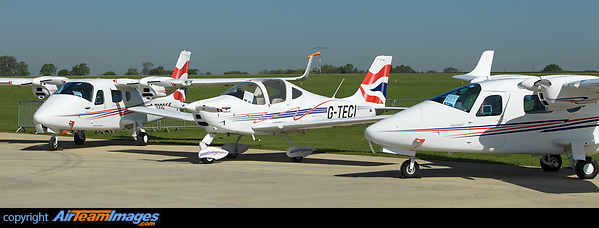 Tecnam P2002 & P2006T (G-TECI) Aircraft Pictures & Photos (G-ZOOG ...