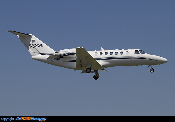 Cessna 525B CitationJet CJ3 (N33UM) Aircraft Pictures & Photos ...