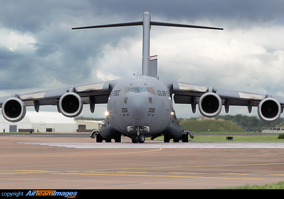 Boeing C-17A Globemaster III (94-0068) Aircraft Pictures & Photos ...