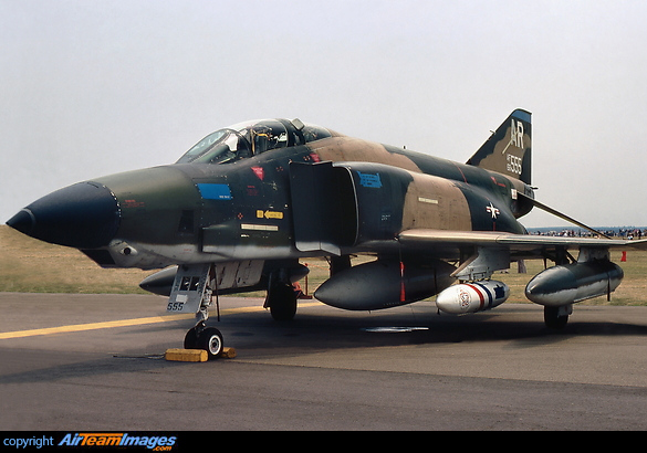 RF-4C Phantom II (68-0555) Aircraft Pictures & Photos - AirTeamImages.com