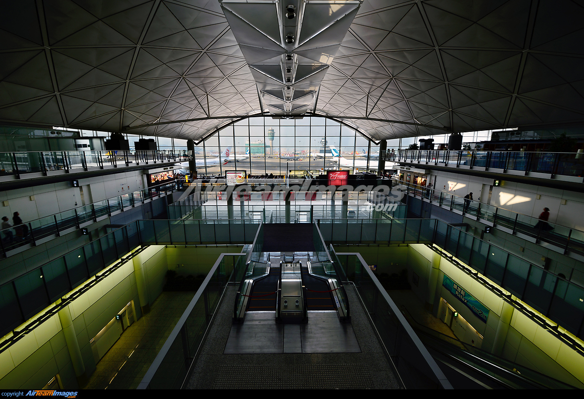 Hong Kong - Chek Lap Kok - Large Preview - AirTeamImages.com