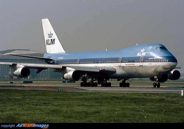 Boeing 747-206B (PH-BUG) Aircraft Pictures & Photos - AirTeamImages.com