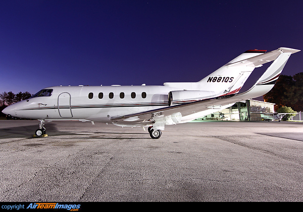 Hawker Beechcraft Hawker 900XP (N881QS) Aircraft Pictures & Photos ...