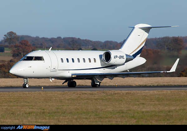 Bombardier Challenger 605 (VP-BML) Aircraft Pictures & Photos ...