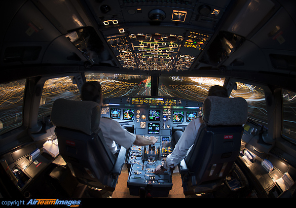 Airbus A321-200 - AirTeamImages.com