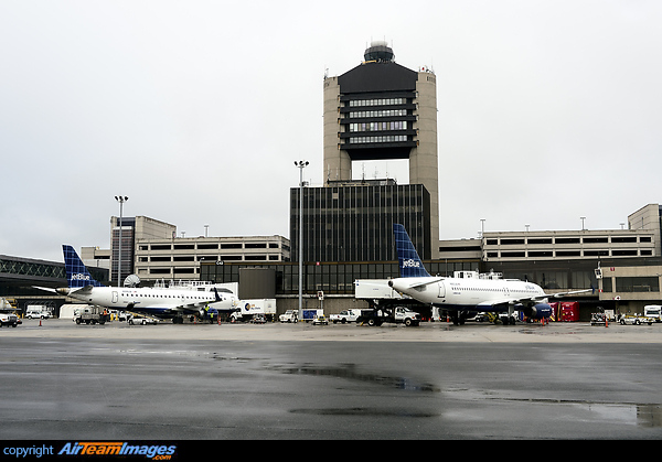 Boston Logan Airport (N663JB) Aircraft Pictures & Photos (N309JB ...