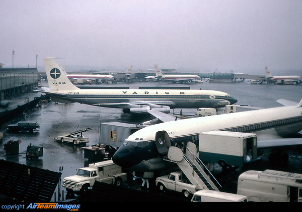 Boeing 707-441 (PP-VJA) Aircraft Pictures & Photos - AirTeamImages.com