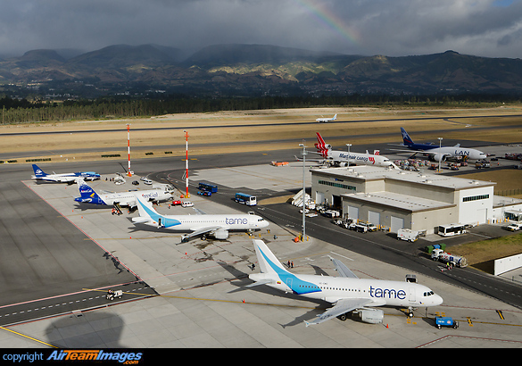 Airbus A319-112 (HC-CMO) Aircraft Pictures & Photos (HC-CKO) Aircraft ...