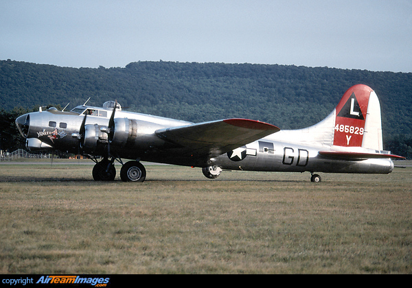 Boeing B-17G Flying Fortress (N3193G) Aircraft Pictures & Photos ...