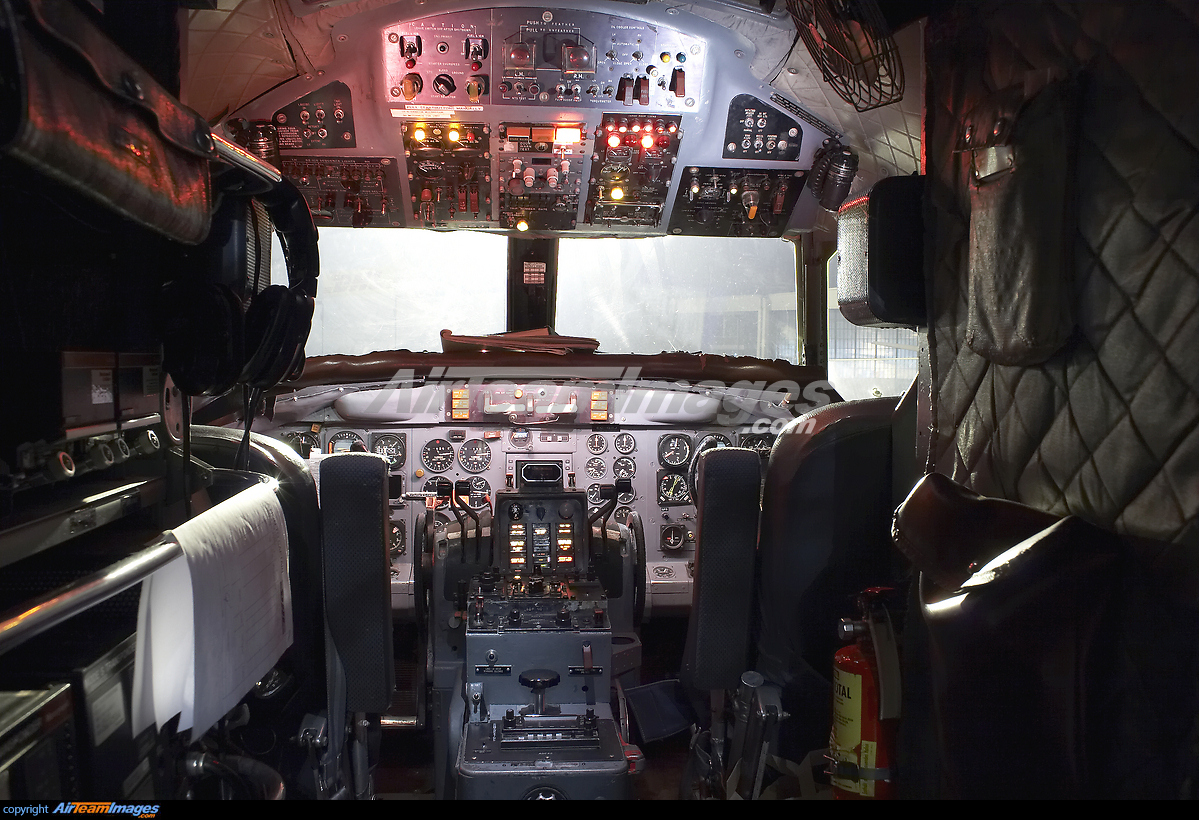 Convair CV-580 - Large Preview - AirTeamImages.com