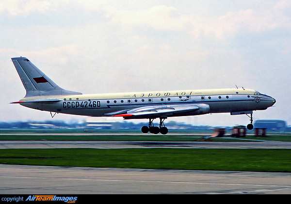 Tupolev Tu-104B (CCCP-42460) Aircraft Pictures & Photos - AirTeamImages.com