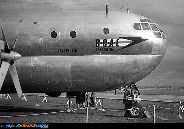 Boeing 377-10-28 Stratocruiser (G-ALSD) Aircraft Pictures & Photos ...