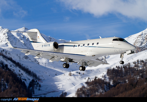 Bombardier Challenger 300 (D-BAVB) Aircraft Pictures & Photos ...