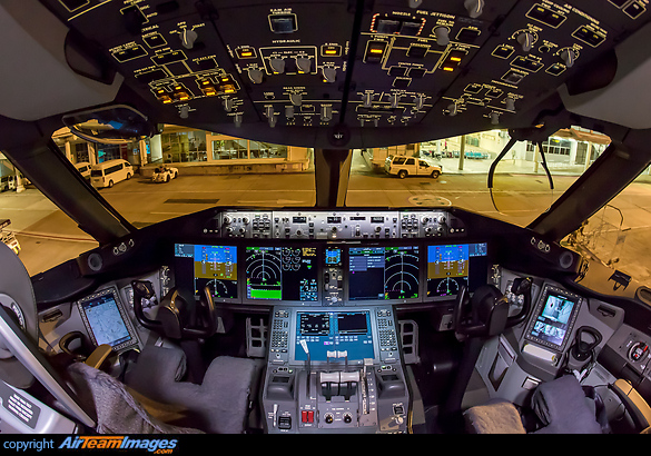 Boeing 787-8 Dreamliner (HS-TQA) Aircraft Pictures & Photos ...