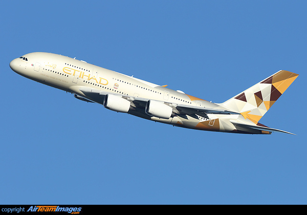 Airbus A380-861 (A6-APA) Aircraft Pictures & Photos - AirTeamImages.com