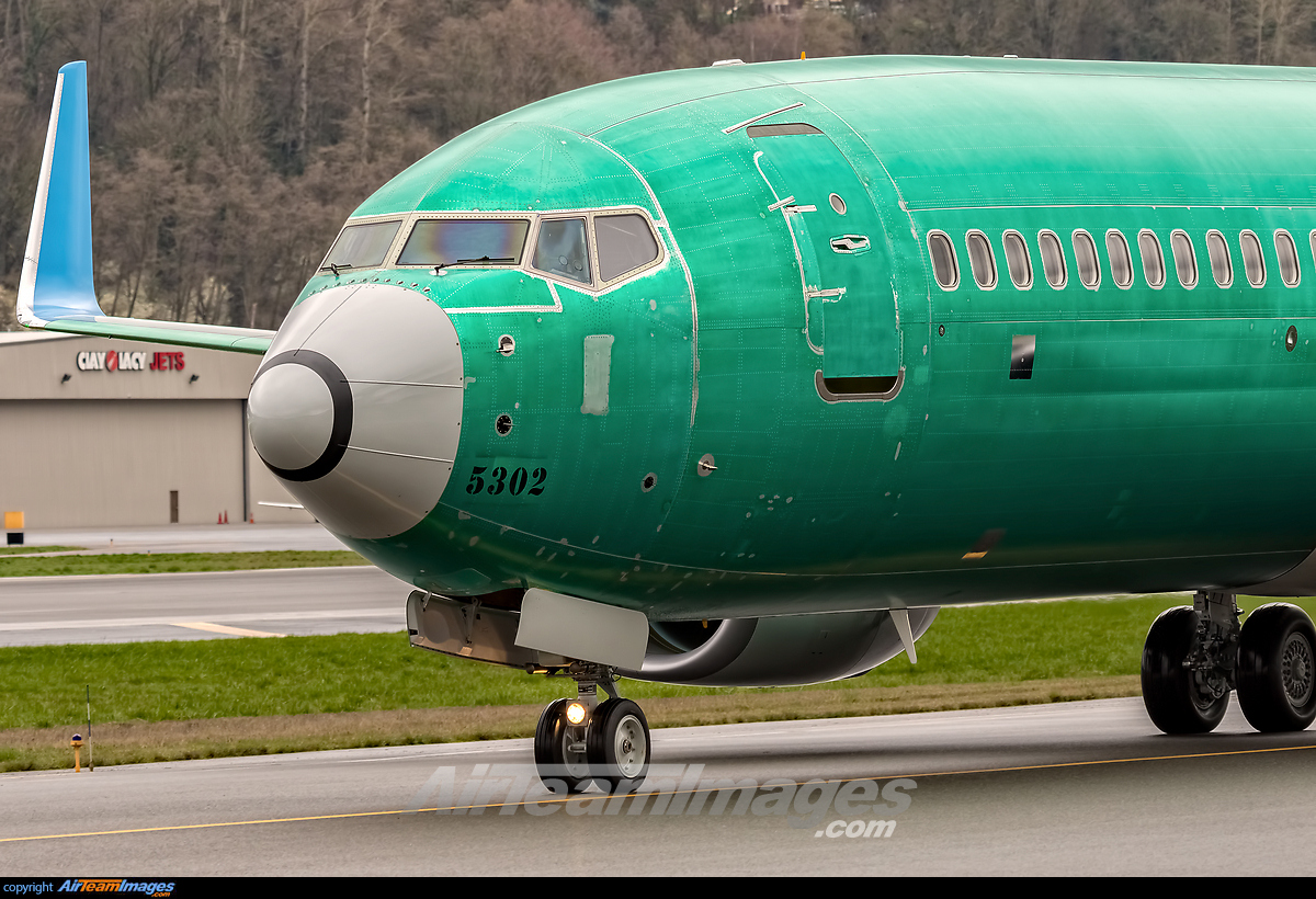 Boeing 737-8LJ - Large Preview - AirTeamImages.com