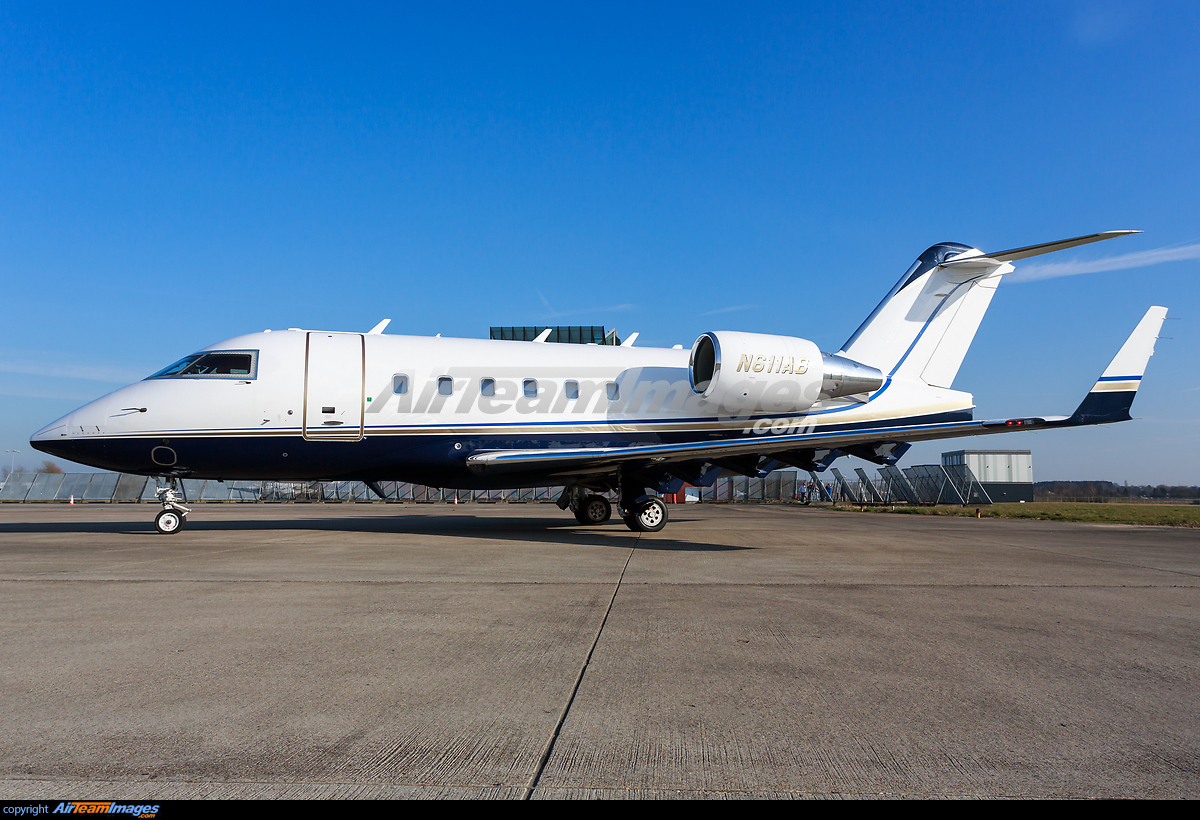 Bombardier Challenger 604 - Large Preview - AirTeamImages.com