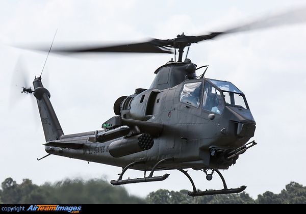 Bell AH-1F Cobra (N826HF) Aircraft Pictures & Photos